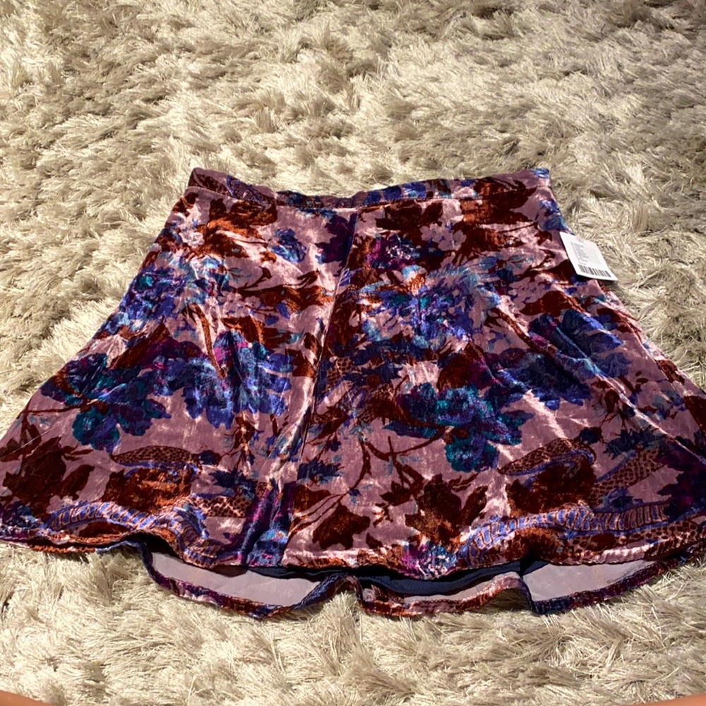 Urban outfitters velvet skirt. New with tags!